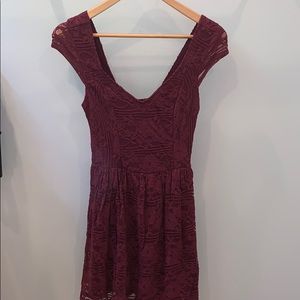 Lace hollister dress